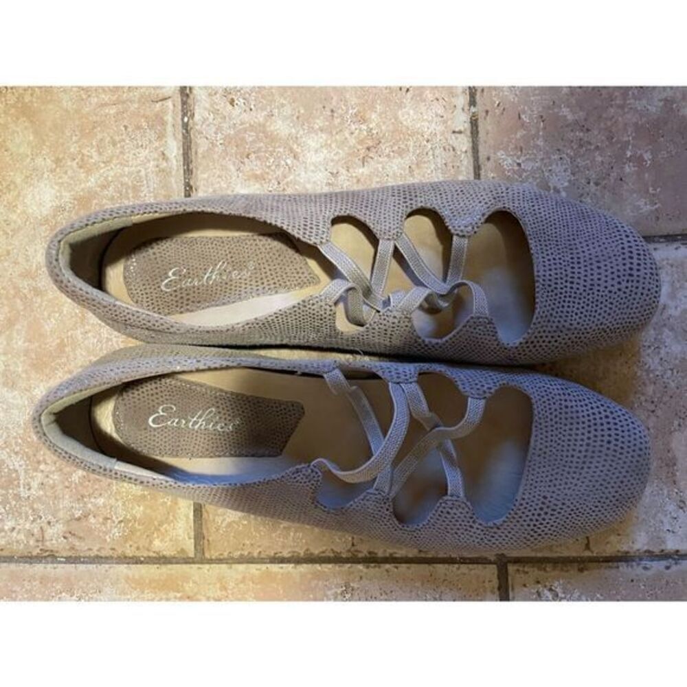 COPY - Earthies Leather Shoes (SZ 11)